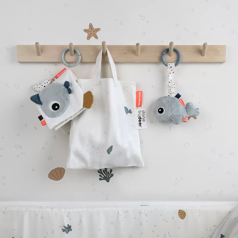 Done by Deer Livres>Livre d'Activités - Sea Friends