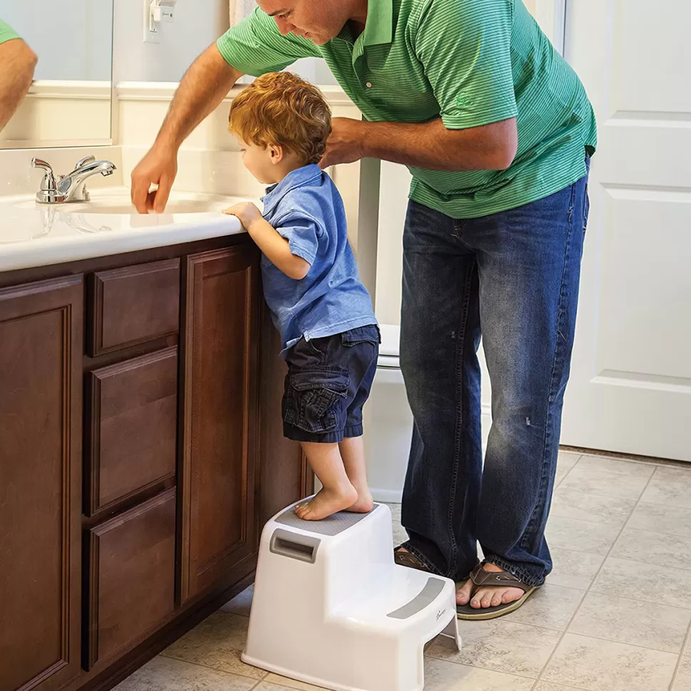Dreambaby Hygiène & Soin>Marchepied 2 Marches 2-Up Step Stool - Gris et Blanc
