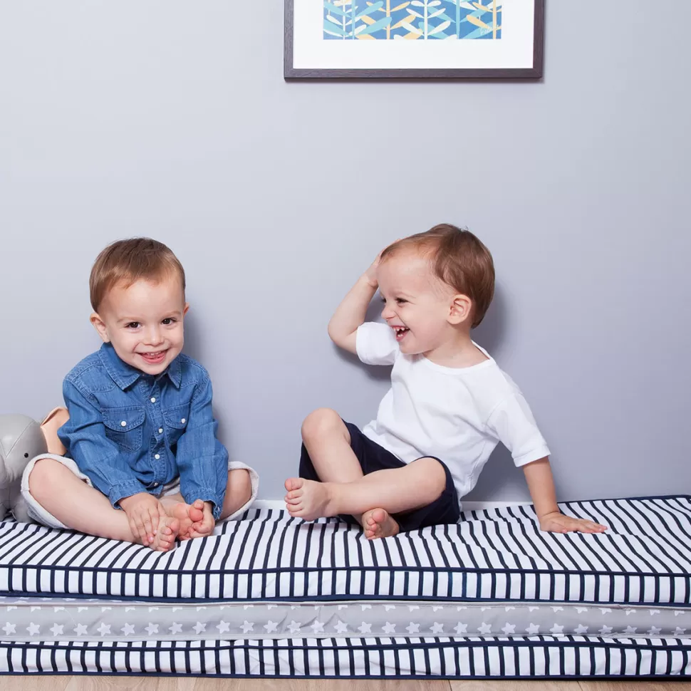 BabyToLove Literie Bébé>Matelas Nomade Blue Stripes - 60 x 120 cm