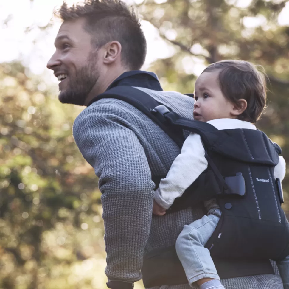 BabyBjörn Porte Bébé>Porte-bébé One - Noir